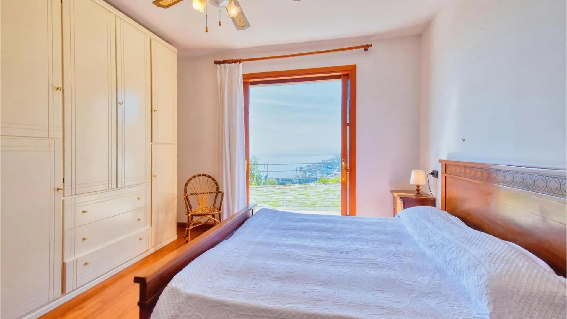 Beautiful Home In Recco With Kitchen Prázdninový dům