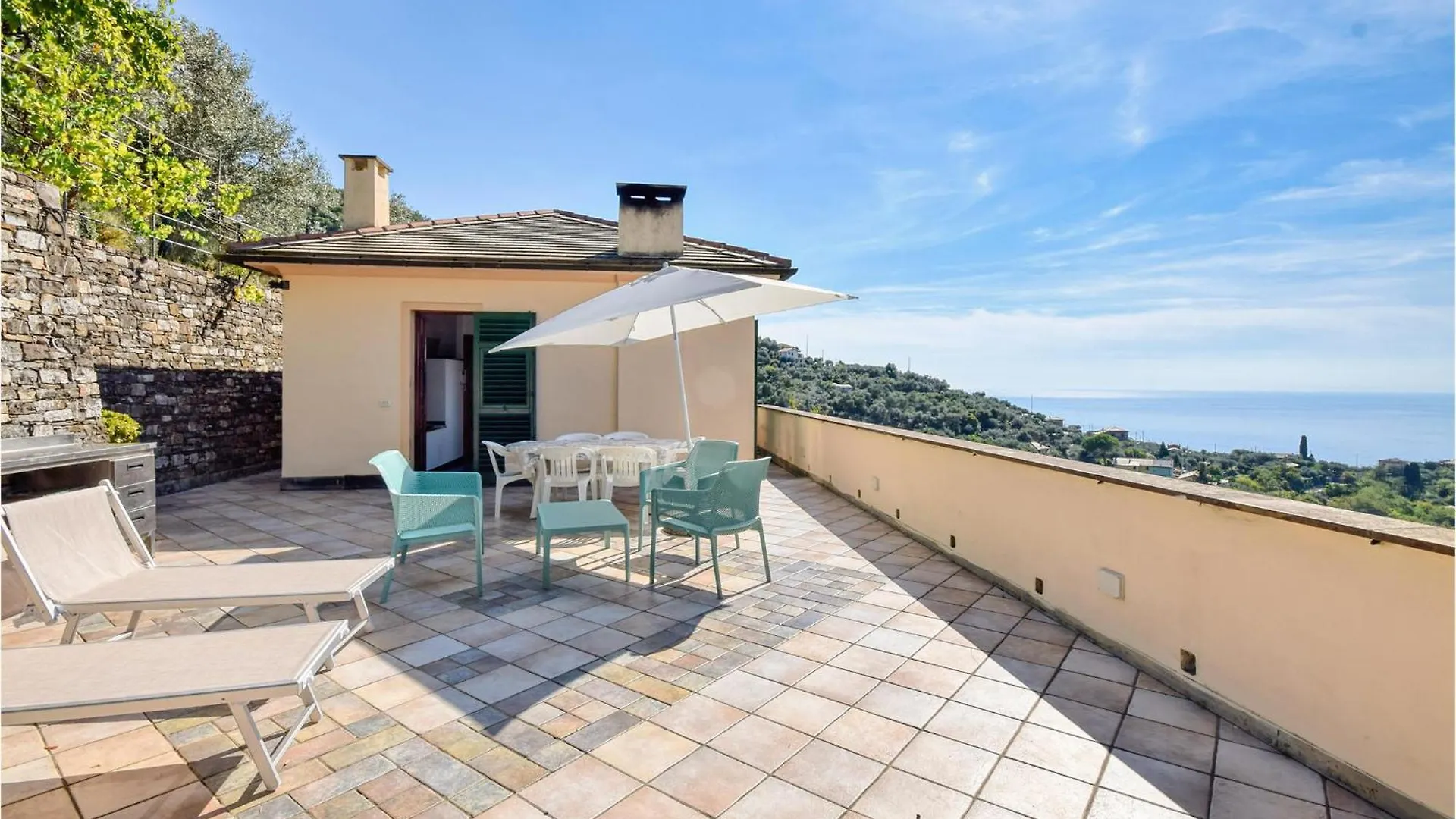 Beautiful Home In Recco With Kitchen